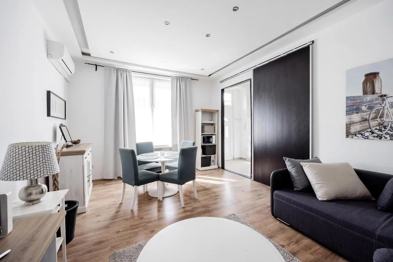 Cozy&Stylish Apartment In The Ruin Bar Area Budapest 0*,  Hungary